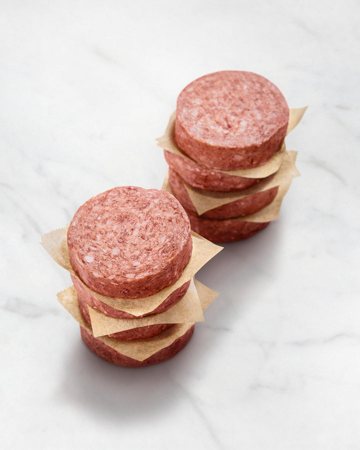 Wagyu Sauerland Mini Burger, Mini Patty, gestapelt, Mini Wagyu Beef Patties grillen, Wagyu Burger Bites, Wagyu Beef Mini Burger Grill Packs