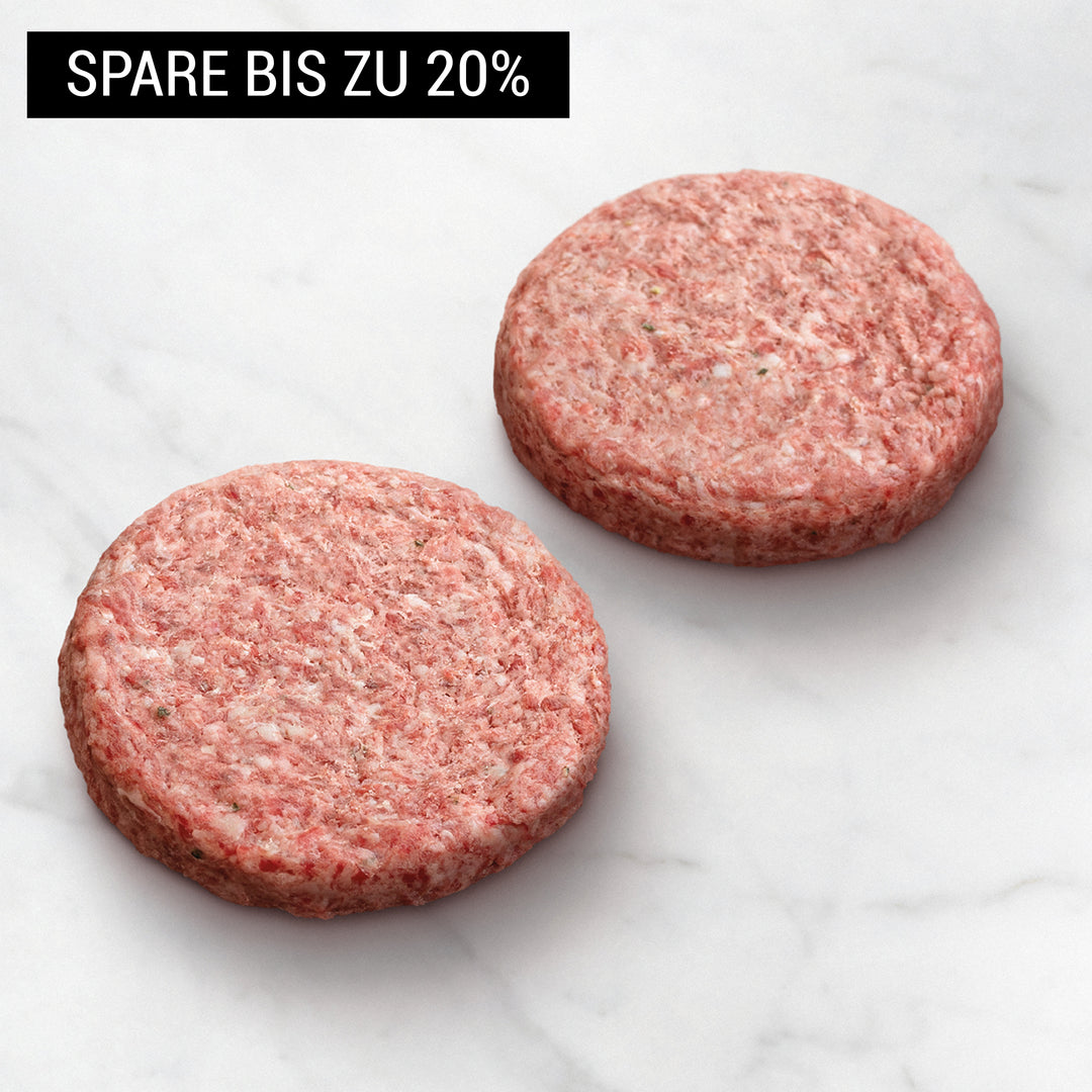 Dry Aged Wagyu Burger Patty, testsieger-fleisch - Wagyu Burger, Wagyu Patties auf weißem Hintergrund, wagyu rind, perfekte burger patties, patties für burger, burger patties tiefgefroren